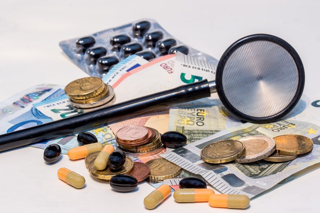 Drug Pills Tablets Stethoscope  - Myriams-Fotos / Pixabay